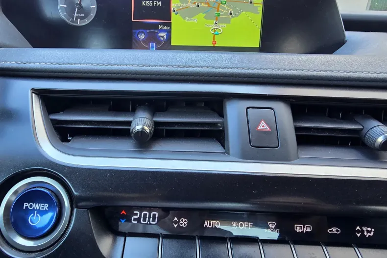 Lexus UX din 2021 cu 169.000 km - oferta LEX164877 - foto 12