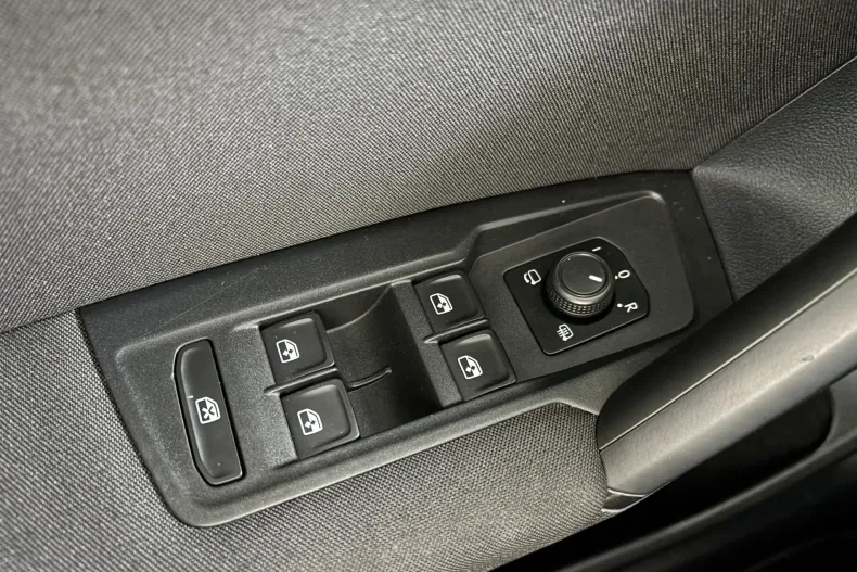 Volkswagen Tiguan din 2021 cu 107.400 km - oferta VOL164881 - foto 23