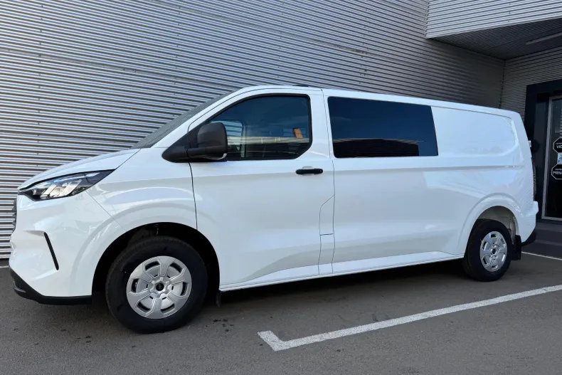 Ford Transit Custom din 2025 cu 1 km - oferta FOR164884 - foto 7