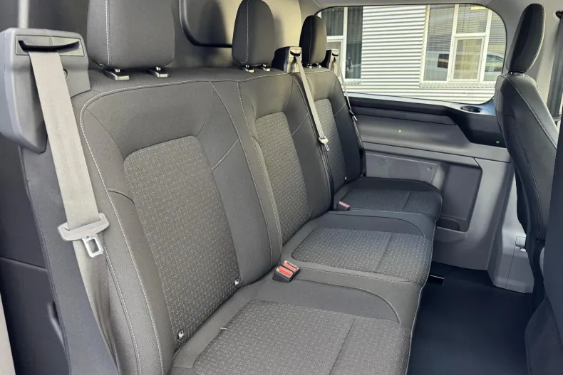 Ford Transit Custom din 2025 cu 1 km - oferta FOR164884 - foto 11