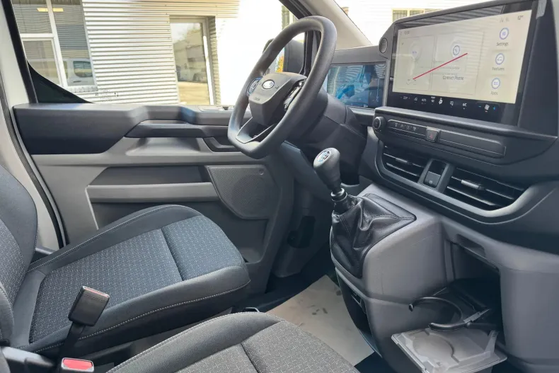 Ford Transit Custom din 2025 cu 1 km - oferta FOR164884 - foto 24