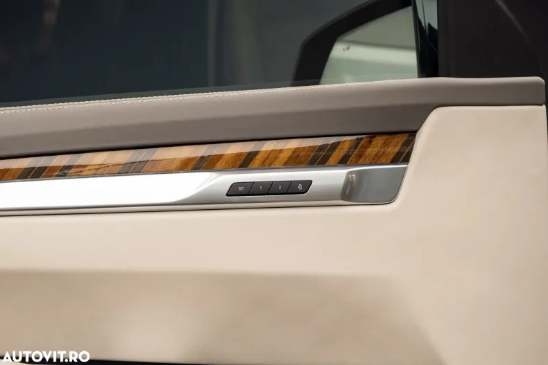 Cadillac Escalade din 2025 cu 15 km - oferta CAD164887 - foto 34