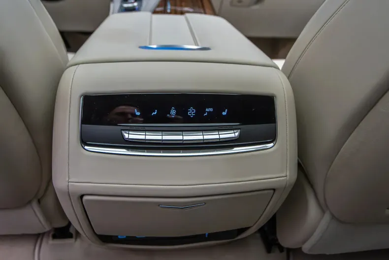 Cadillac Escalade din 2023 cu 55.000 km - oferta CAD164888 - foto 19