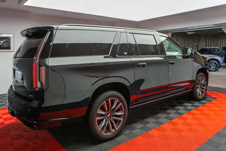 Cadillac Escalade din 2023 cu 55.000 km - oferta CAD164888 - foto 30