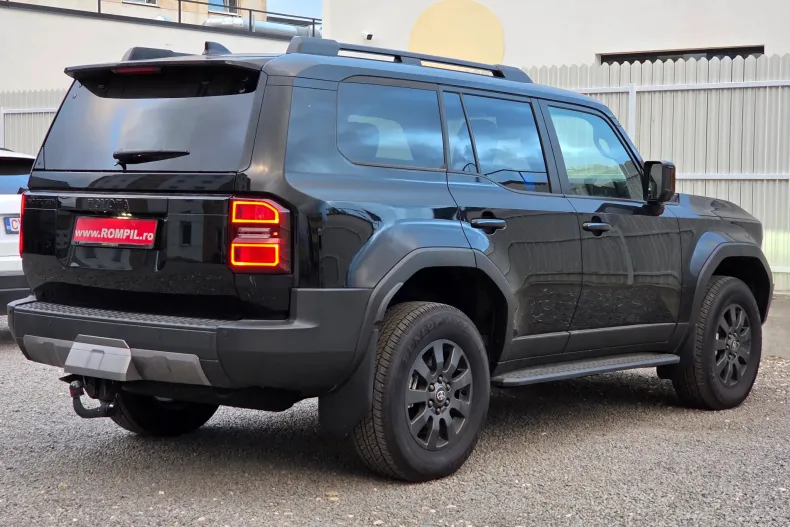 Toyota Land Cruiser 250 din 2024 cu 6.200 km - oferta TOY164891 - foto 6