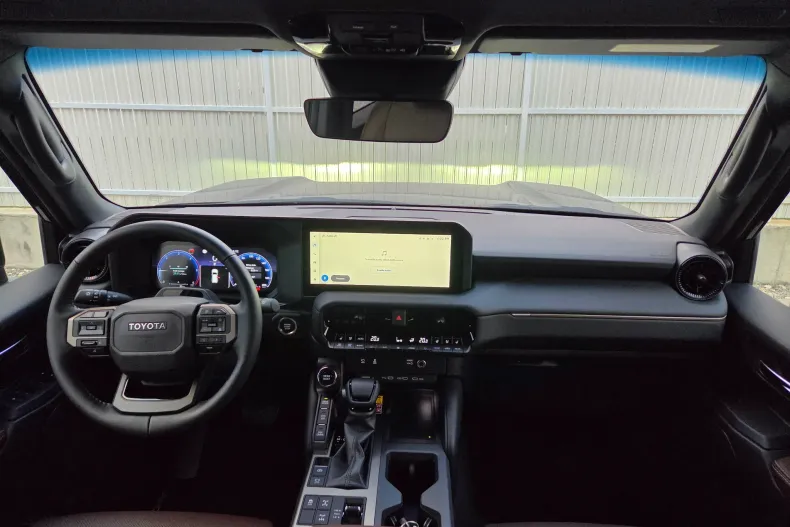 Toyota Land Cruiser 250 din 2024 cu 6.200 km - oferta TOY164891 - foto 14