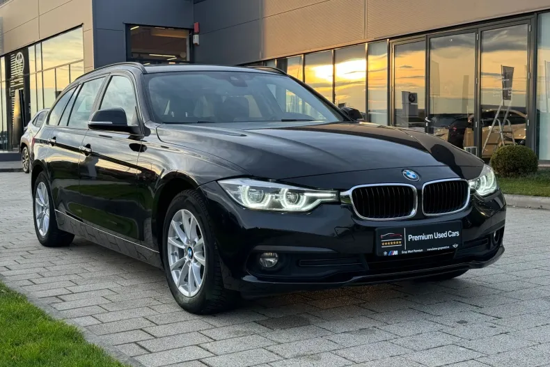 BMW Seria 3 din 2019 cu 146.690 km - oferta BMW164892 - foto 1