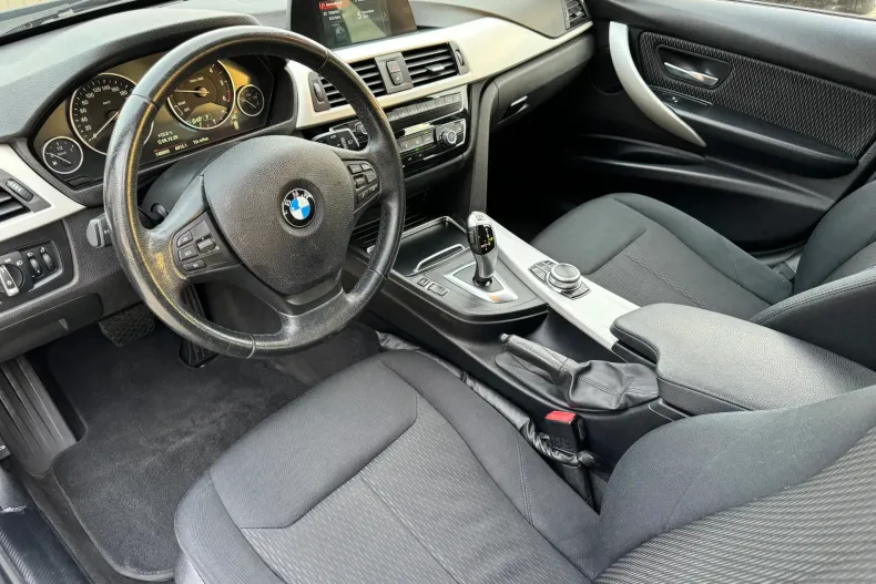 BMW Seria 3 din 2019 cu 146.690 km - oferta BMW164892 - foto 11