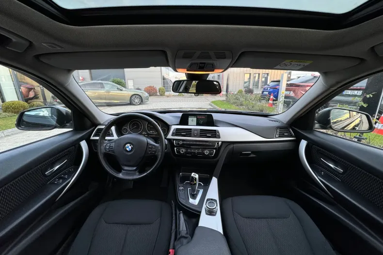 BMW Seria 3 din 2019 cu 146.690 km - oferta BMW164892 - foto 23