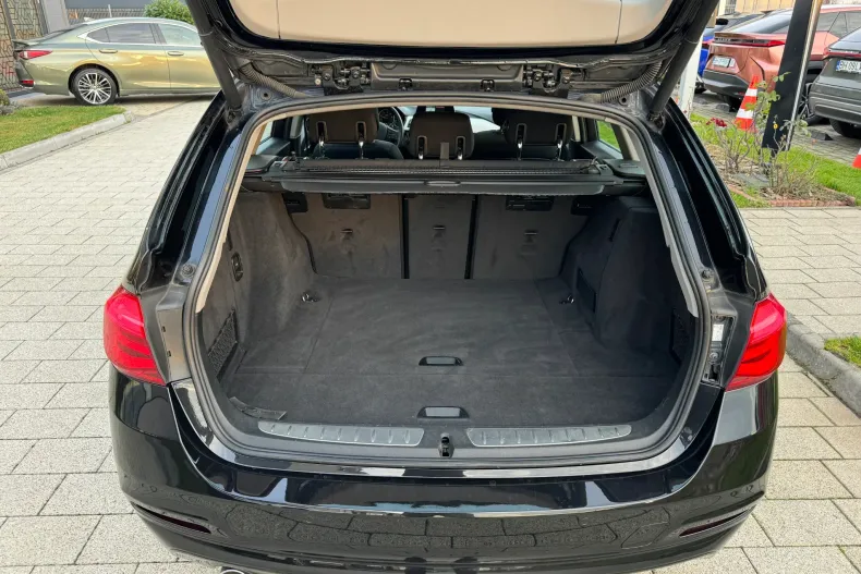 BMW Seria 3 din 2019 cu 146.690 km - oferta BMW164892 - foto 27