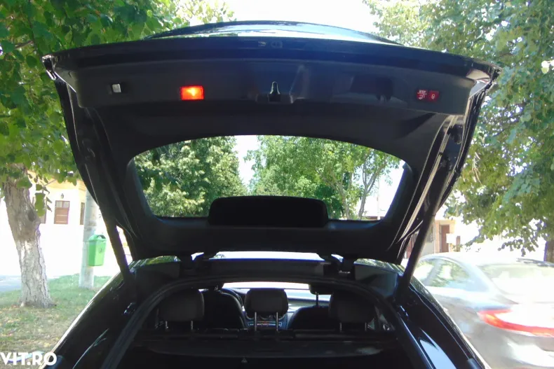 Mercedes-Benz GLC din 2020 cu 135.000 km - oferta MER164897 - foto 9