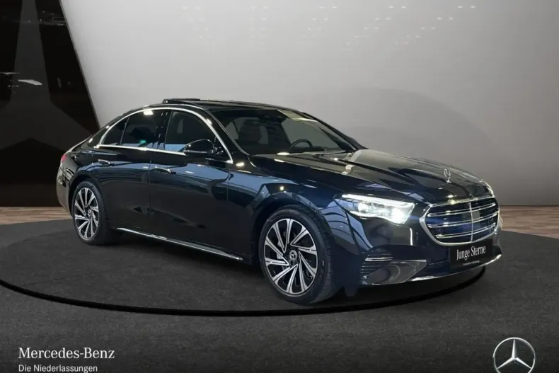 Mercedes-Benz E 300 din 2024 cu 77.595 km - oferta MER164901 - foto 4