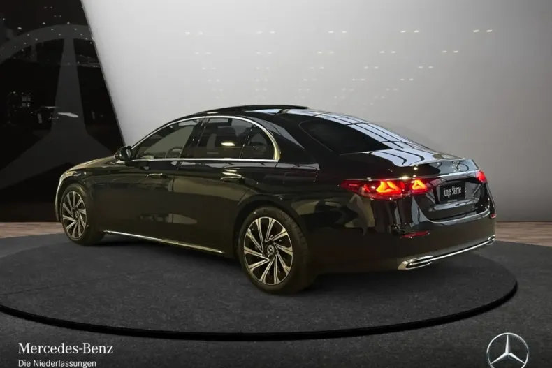 Mercedes-Benz E 300 din 2024 cu 77.595 km - oferta MER164901 - foto 8