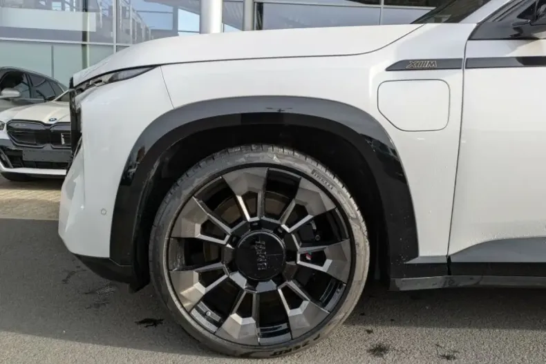 BMW XM din 2023 cu 24.959 km - oferta BMW164908 - foto 3