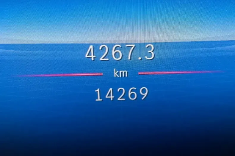 Mercedes-Benz GLE 450 din 2024 cu 15.000 km - oferta MER164909 - foto 10