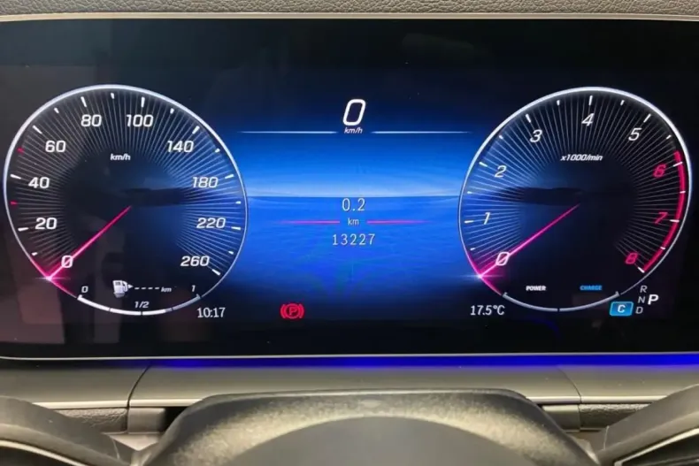 Mercedes-Benz GLE 450 din 2024 cu 13.222 km - oferta MER164910 - foto 11