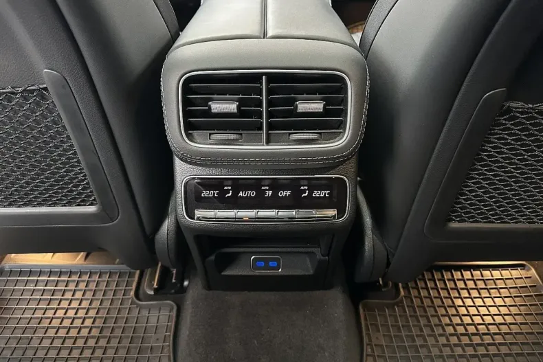 Mercedes-Benz GLE 450 din 2023 cu 29.262 km - oferta MER164913 - foto 18