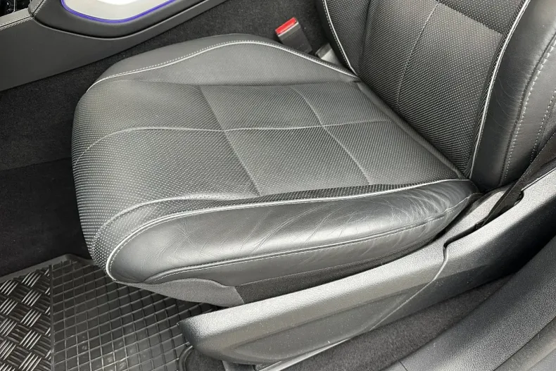 Mercedes-Benz GLE 450 din 2023 cu 29.262 km - oferta MER164913 - foto 36