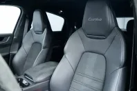 Porsche Cayenne din 2024 cu 32.768 km - oferta POR164915 - foto 2