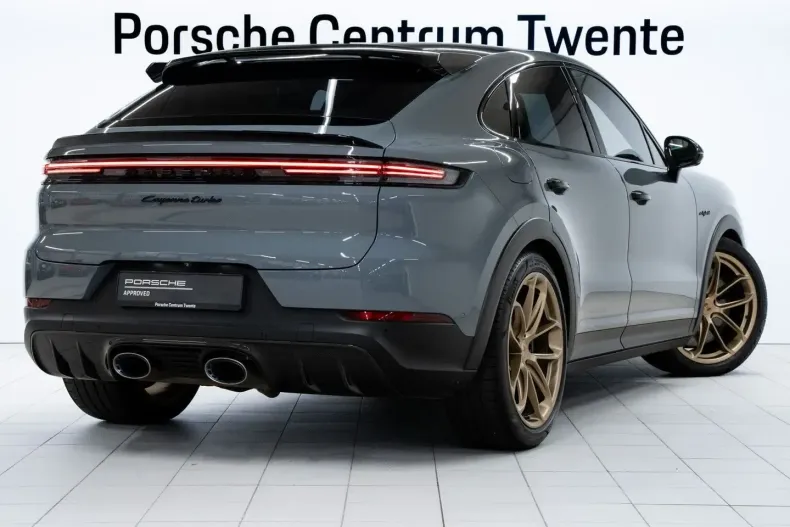 Porsche Cayenne din 2024 cu 32.768 km - oferta POR164915 - foto 11