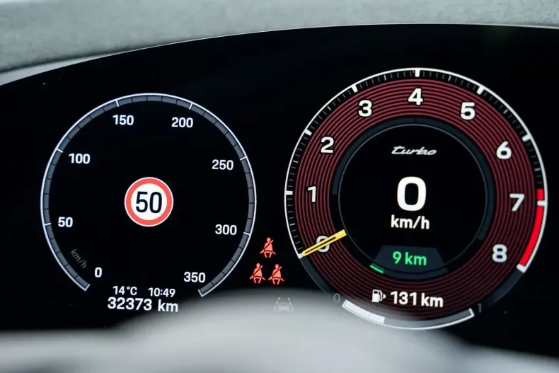 Porsche Cayenne din 2024 cu 32.768 km - oferta POR164915 - foto 36