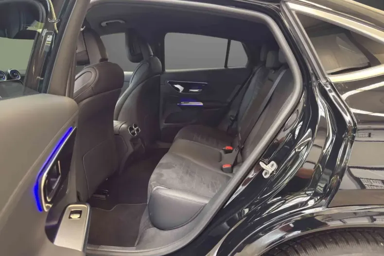 Mercedes-Benz GLC 300 din 2024 cu 11.641 km - oferta MER164924 - foto 14