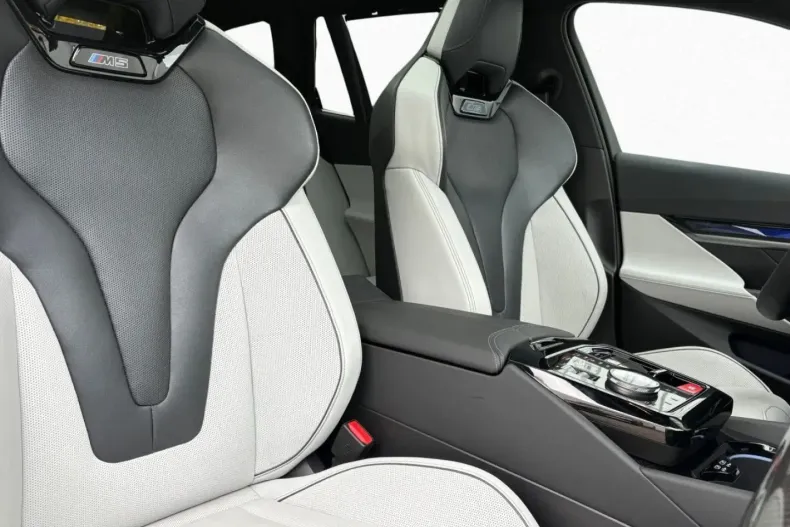 BMW M5 din 2025 cu 17.627 km - oferta BMW164928 - foto 7