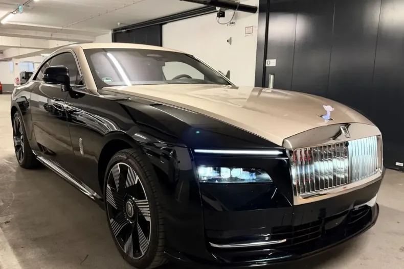 Rolls-Royce Spectre din 2024 cu 3.500 km - oferta ROL164932 - foto 1