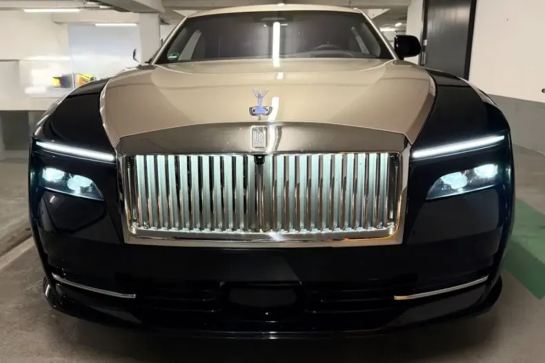 Rolls-Royce Spectre din 2024 cu 3.500 km - oferta ROL164932 - foto 2