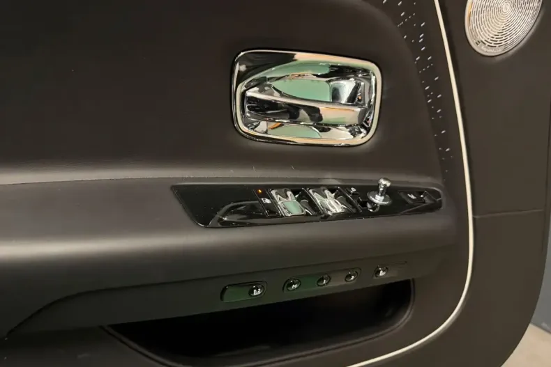 Rolls-Royce Spectre din 2024 cu 3.500 km - oferta ROL164932 - foto 15