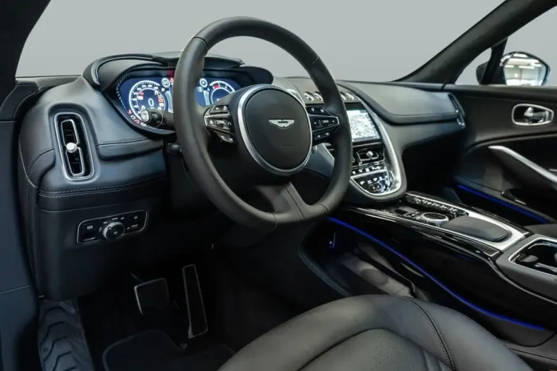 Aston Martin DBX din 2024 cu 19.900 km - oferta AST164939 - foto 3