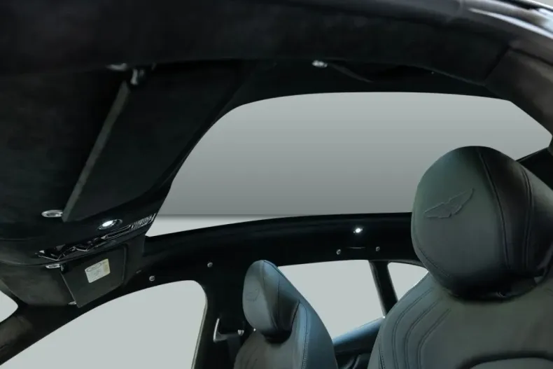 Aston Martin DBX din 2024 cu 19.900 km - oferta AST164939 - foto 17