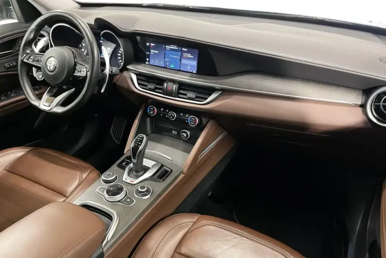 Alfa Romeo Stelvio din 2021 cu 118.101 km - oferta ALF164940 - foto 9