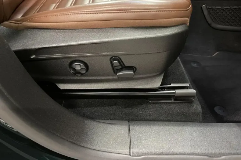 Alfa Romeo Stelvio din 2021 cu 118.101 km - oferta ALF164940 - foto 28