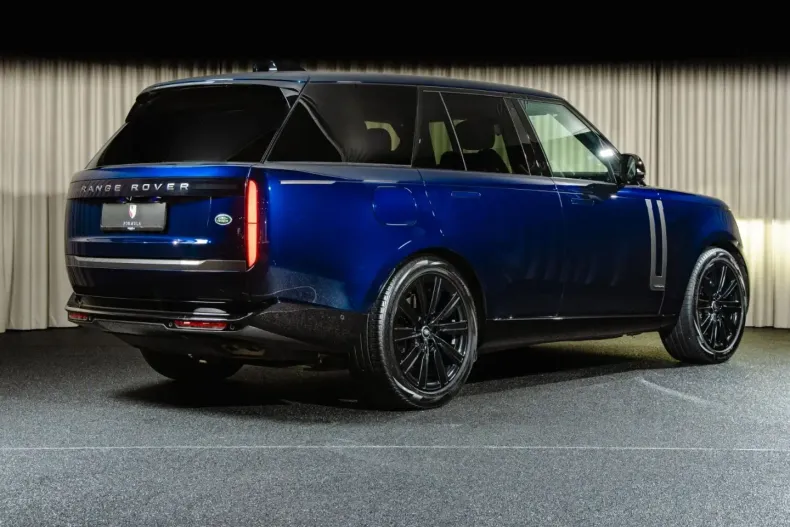 Land Rover Range Rover din 2023 cu 19.000 km - oferta LAN164942 - foto 2