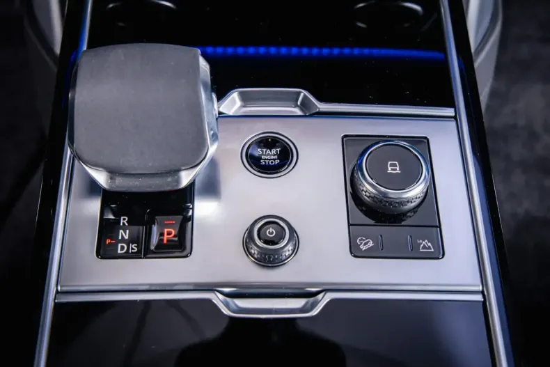 Land Rover Range Rover din 2023 cu 19.000 km - oferta LAN164942 - foto 20