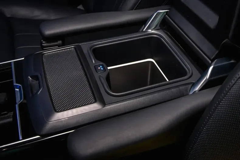 Land Rover Range Rover din 2023 cu 19.000 km - oferta LAN164942 - foto 21