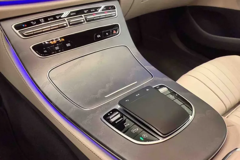 Mercedes-Benz CLS 220 din 2023 cu 51.999 km - oferta MER164943 - foto 13