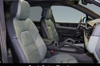 Porsche Cayenne din 2025 cu 13.800 km - oferta POR164948 - foto 3