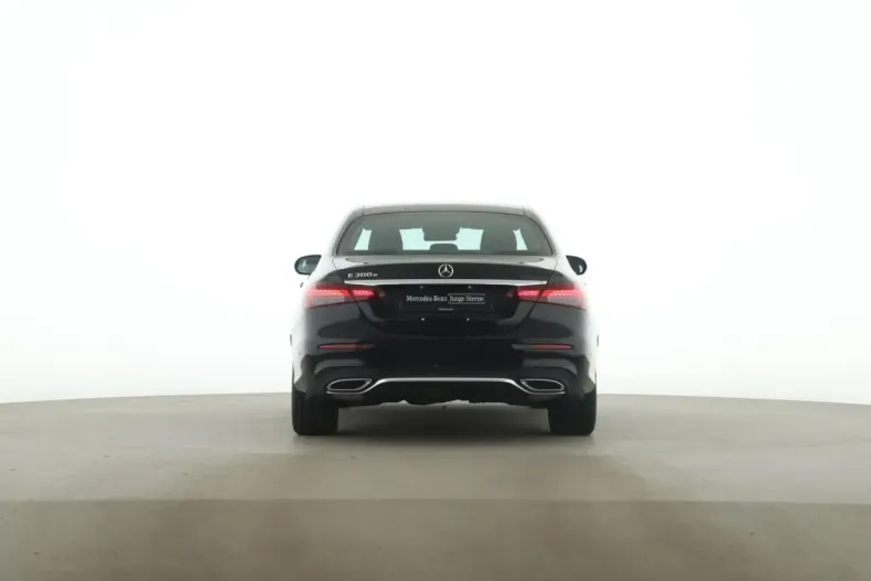 Mercedes-Benz E 300 din 2021 cu 92.700 km - oferta MER164950 - foto 4