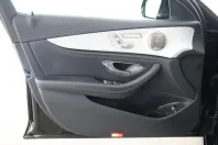 Mercedes-Benz E 300 din 2021 cu 92.700 km - oferta MER164950 - foto 11