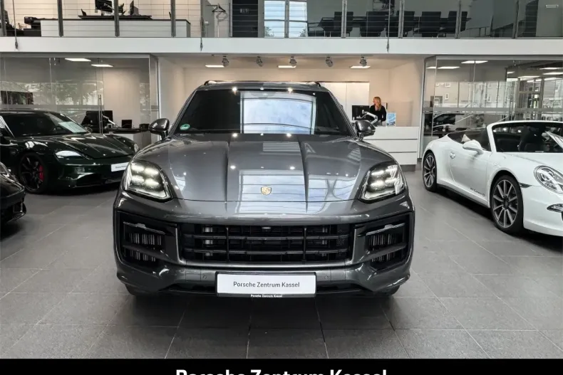 Porsche Cayenne din 2024 cu 20.900 km - oferta POR164952 - foto 8