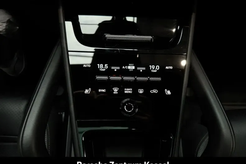 Porsche Cayenne din 2024 cu 20.900 km - oferta POR164952 - foto 14