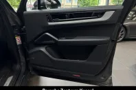 Porsche Cayenne din 2024 cu 20.900 km - oferta POR164952 - foto 17