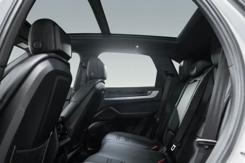 Porsche Cayenne din 2024 cu 23.600 km - oferta POR164954 - foto 16