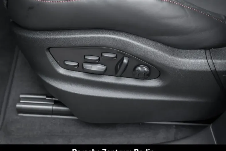 Porsche Cayenne din 2025 cu 15.000 km - oferta POR164957 - foto 25