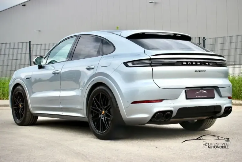 Porsche Cayenne din 2024 cu 22.630 km - oferta POR164961 - foto 6
