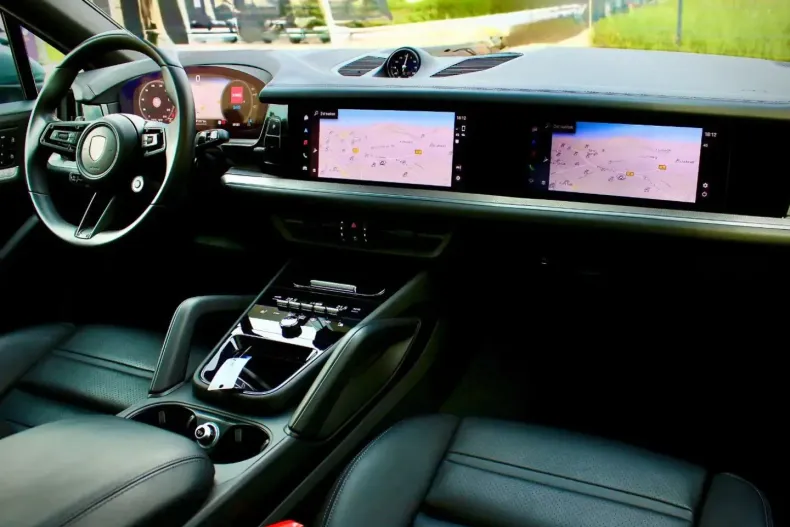 Porsche Cayenne din 2024 cu 22.630 km - oferta POR164961 - foto 11