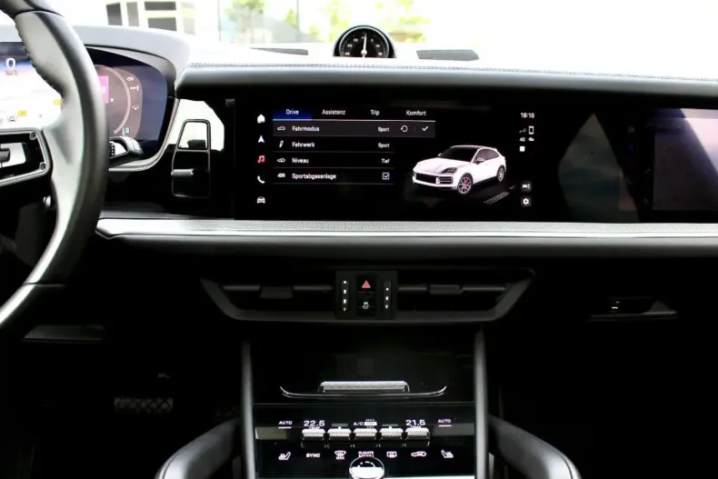 Porsche Cayenne din 2024 cu 22.630 km - oferta POR164961 - foto 13