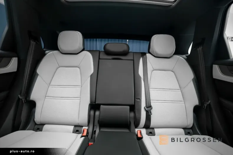 Porsche Cayenne din 2024 cu 61.130 km - oferta POR164962 - foto 4